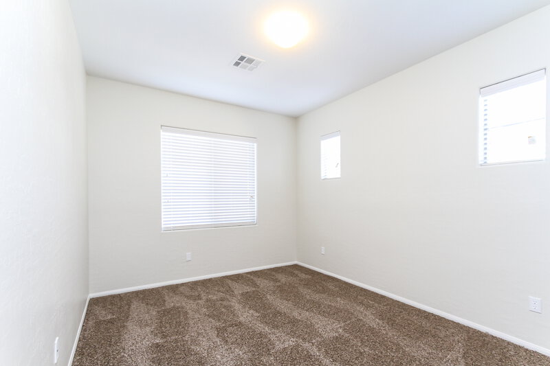 2,105/Mo, 664 Calamus Palm Pl Henderson, NV 89011 Bedroom View 3