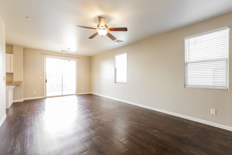 1,985/Mo, 6404 Frosted Dawn Ct Las Vegas, NV 89141 Living Room View
