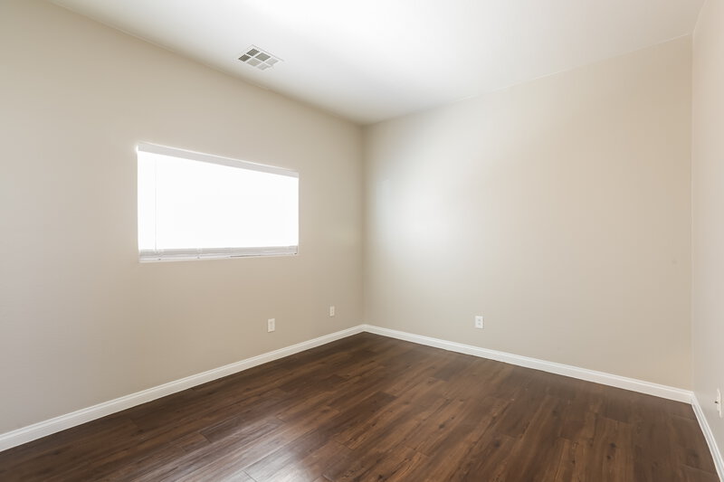 1,985/Mo, 6404 Frosted Dawn Ct Las Vegas, NV 89141 Bedroom View 3