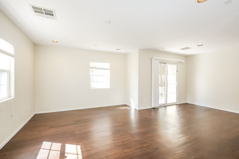 2,020/Mo, 7453 Showy Ct Las Vegas, NV 89149 Living Room View 3