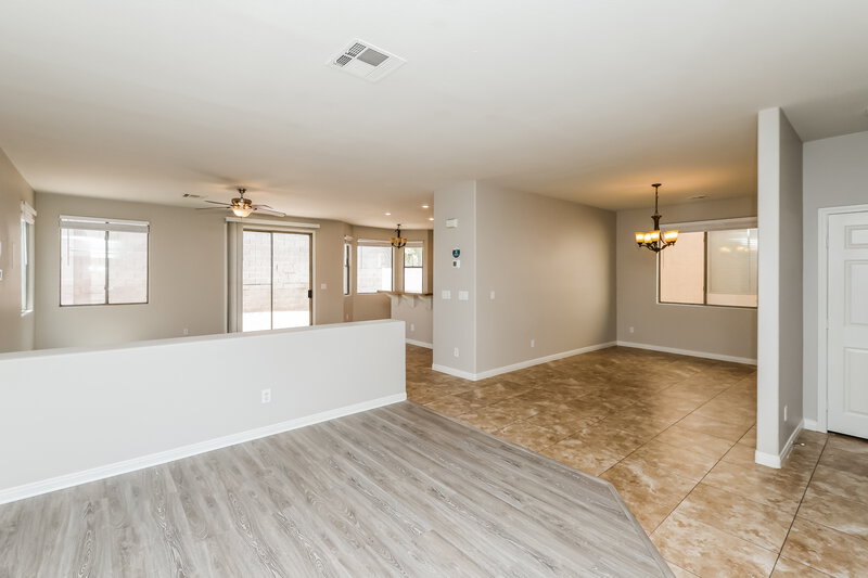 2,505/Mo, 6861 N Campbell Rd Las Vegas, NV 89149 Living Room View