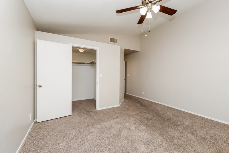 1,850/Mo, 9432 Vista Ridge Ave Las Vegas, NV 89129 Main Bedroom View 2