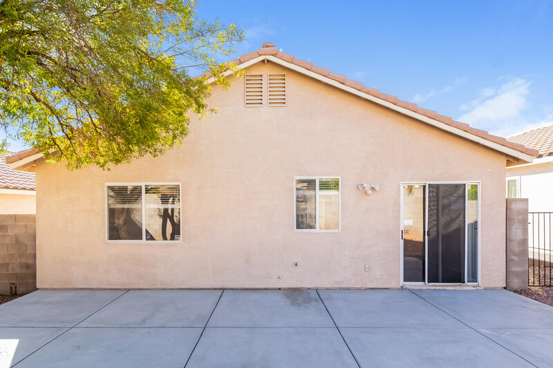1,850/Mo, 9432 Vista Ridge Ave Las Vegas, NV 89129 Rear View