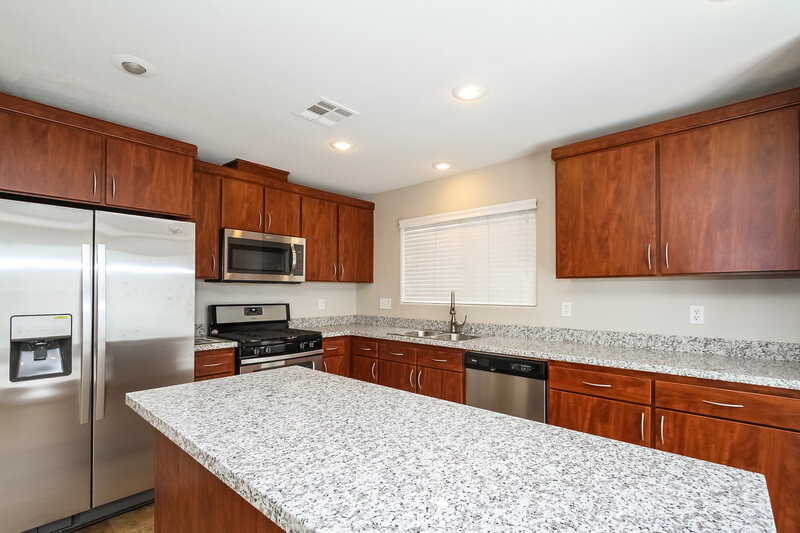 2,285/Mo, 6225 W Haleh Ave Las Vegas, NV 89141 Kitchen View