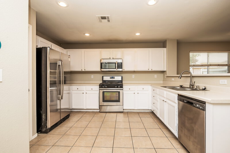 2,175/Mo, 9121 Starling Wing Pl Las Vegas, NV 89143 Kitchen View