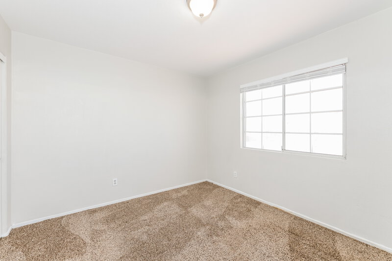 2,145/Mo, 9524 Friant St Las Vegas, NV 89123 Bedroom View 3
