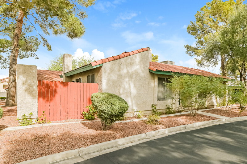 1,740/Mo, 763 Heritage Vista Ave Henderson, NV 89015 Misc View