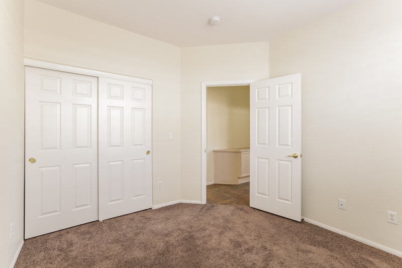 2,220/Mo, 45 Pangloss St Henderson, NV 89002 Bedroom View 2
