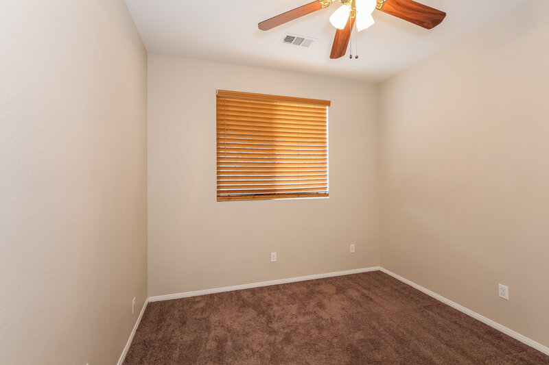 2,330/Mo, 5991 Halehaven Dr Las Vegas, NV 89110 Bedroom View 2