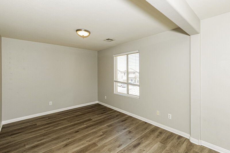 2,245/Mo, 5973 Alington Bend Dr Las Vegas, NV 89139 Loft View