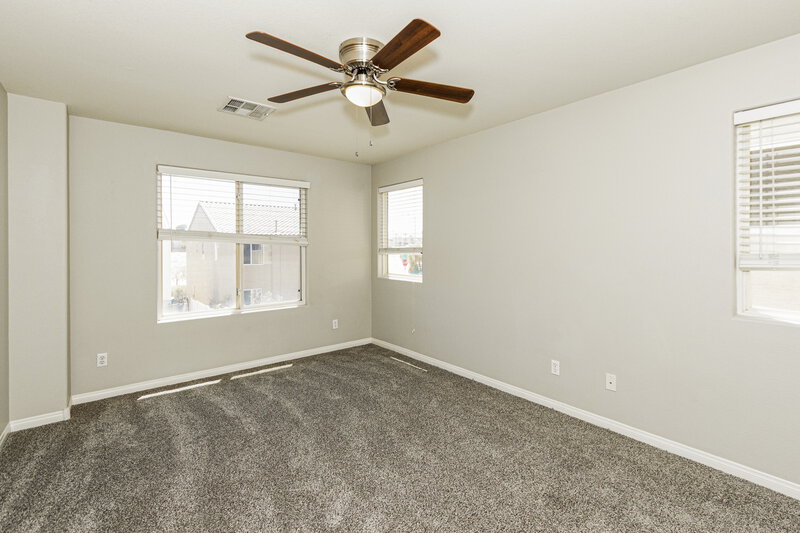 2,245/Mo, 5973 Alington Bend Dr Las Vegas, NV 89139 Main Bedroom View