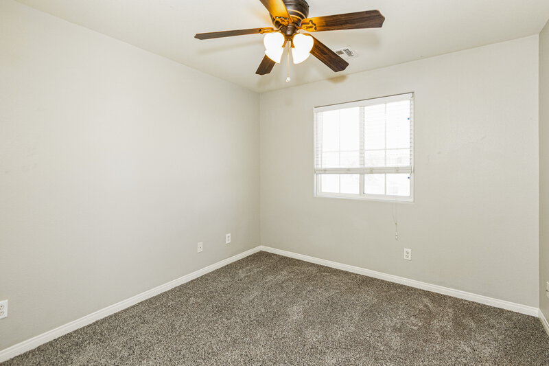 2,245/Mo, 5973 Alington Bend Dr Las Vegas, NV 89139 Bedroom View 2
