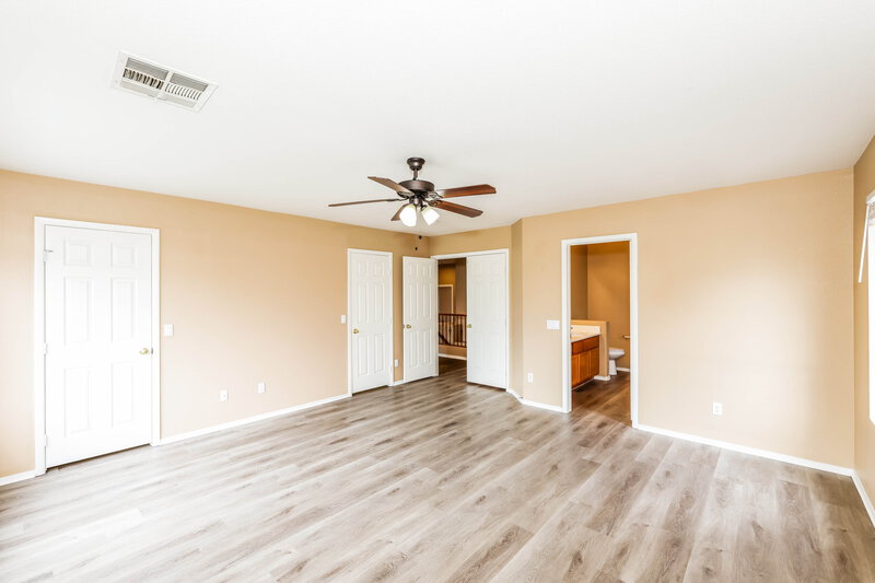 2,925/Mo, 5136 Marsh Butte St Las Vegas, NV 89148 Main Bedroom View 2