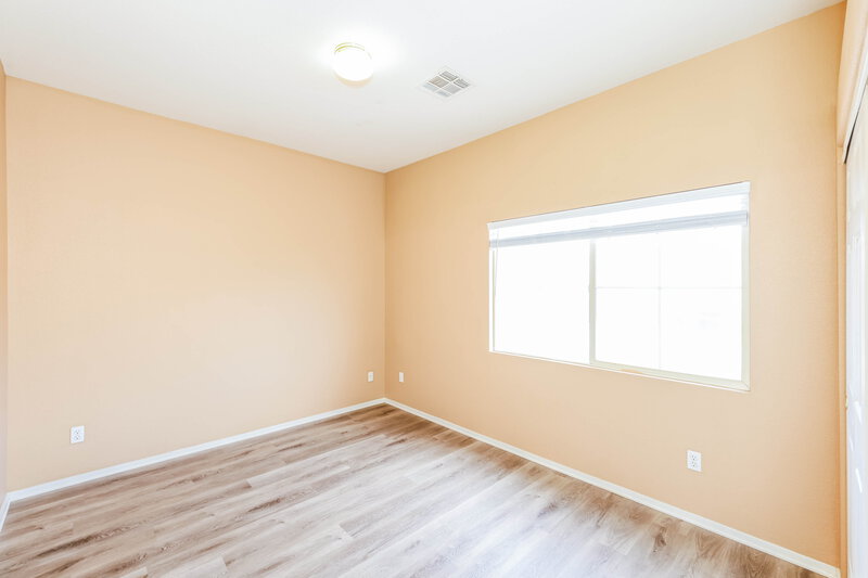 2,925/Mo, 5136 Marsh Butte St Las Vegas, NV 89148 Bedroom View