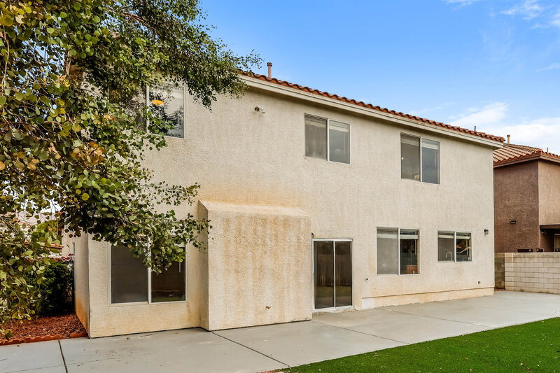2,925/Mo, 5136 Marsh Butte St Las Vegas, NV 89148 Rear View
