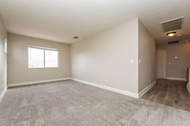 3,060/Mo, 4846 Little Cayman St North Las Vegas, NV 89031 Loft View