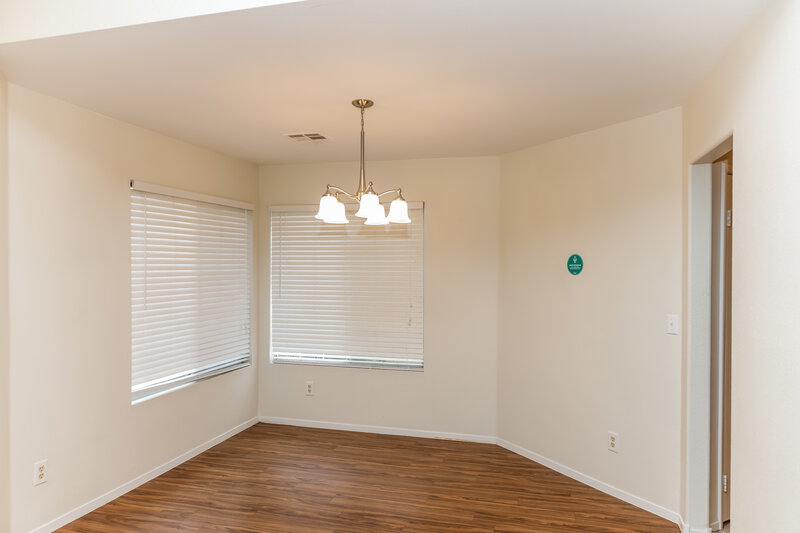 1,900/Mo, 462 Opal Dr Henderson, NV 89015 Dining Room View
