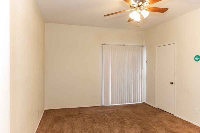 1,900/Mo, 462 Opal Dr Henderson, NV 89015 Main Bedroom View