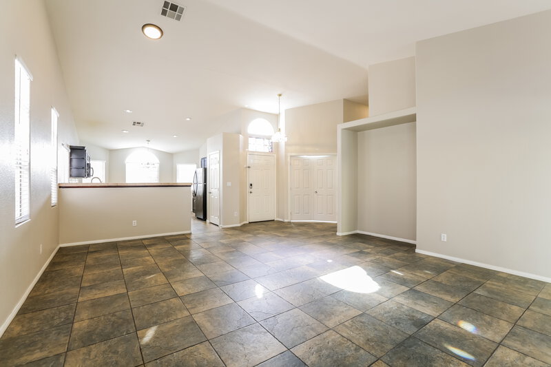 1,955/Mo, 6364 Gentlewood Ave Las Vegas, NV 89130 Dining Room View