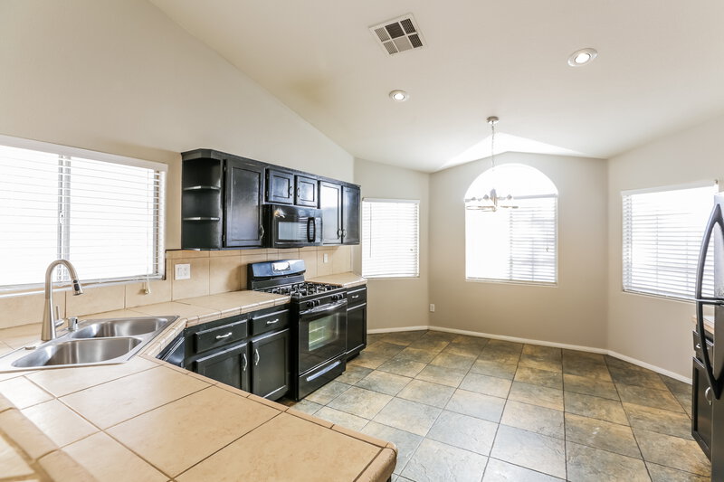 1,955/Mo, 6364 Gentlewood Ave Las Vegas, NV 89130 Kitchen View