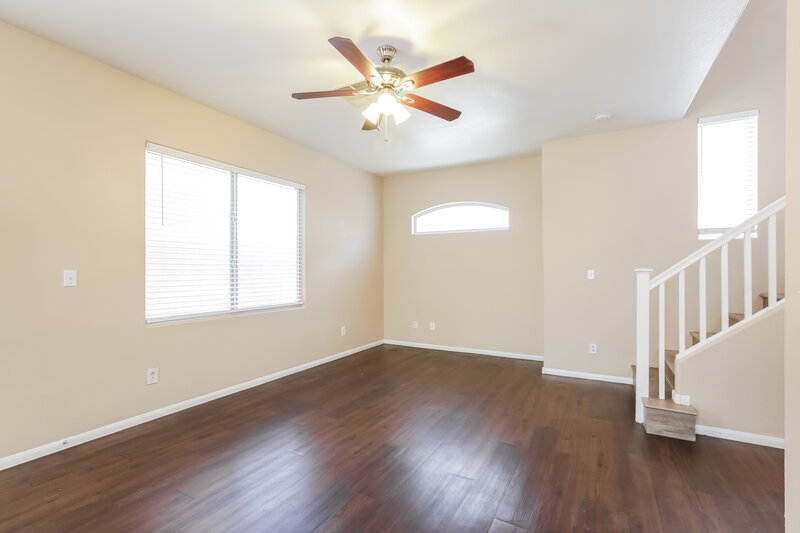 2,410/Mo, 8577 Peaceful Dreams St Las Vegas, NV 89139 Living Room View