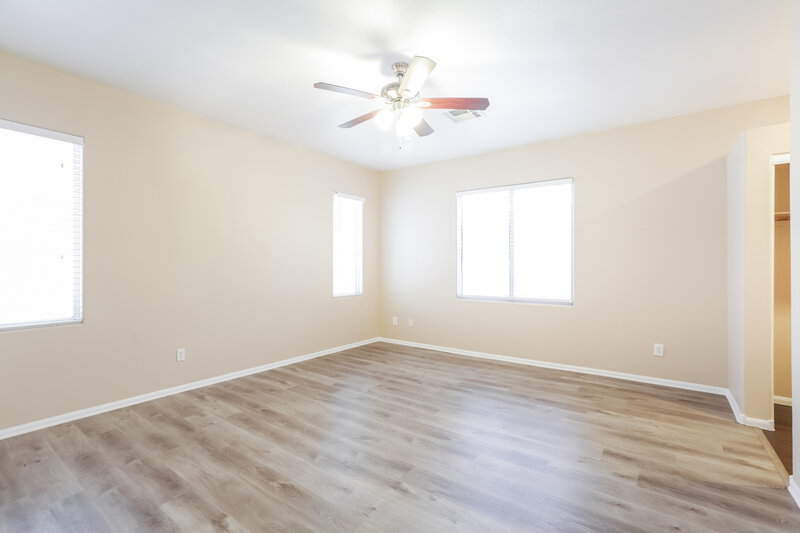 2,410/Mo, 8577 Peaceful Dreams St Las Vegas, NV 89139 Main Bedroom View 2