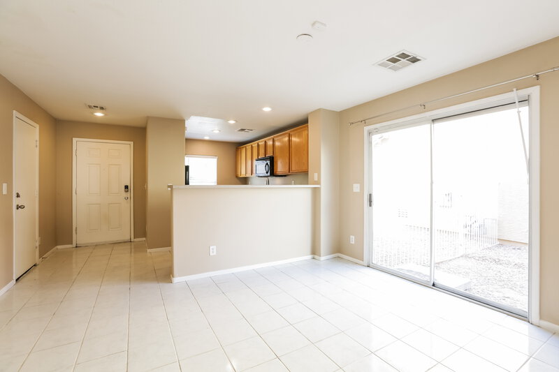 1,845/Mo, 5982 Red Raspberry Ct Las Vegas, NV 89142 Dining Room View