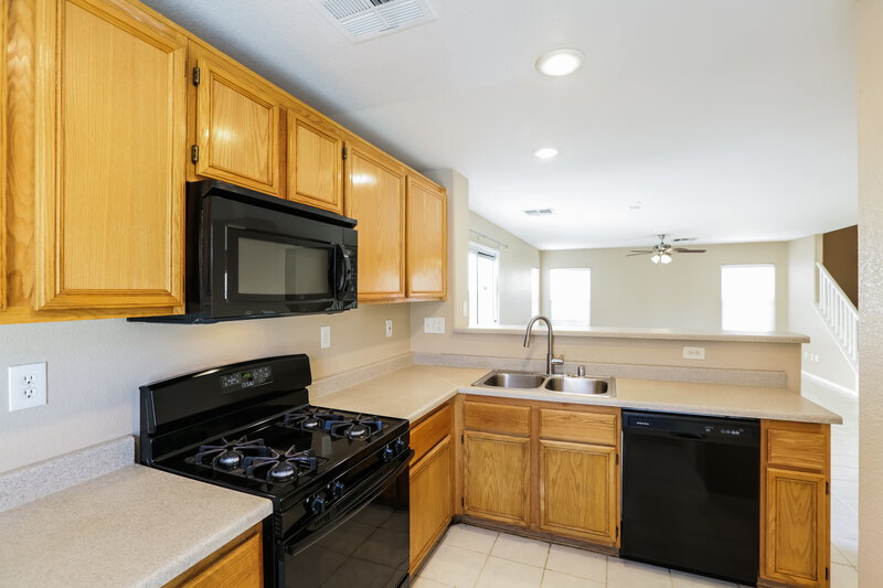 1,845/Mo, 5982 Red Raspberry Ct Las Vegas, NV 89142 Kitchen View 2