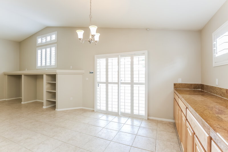 2,130/Mo, 7928 Villa Salsa Ave Las Vegas, NV 89131 Dining Room View