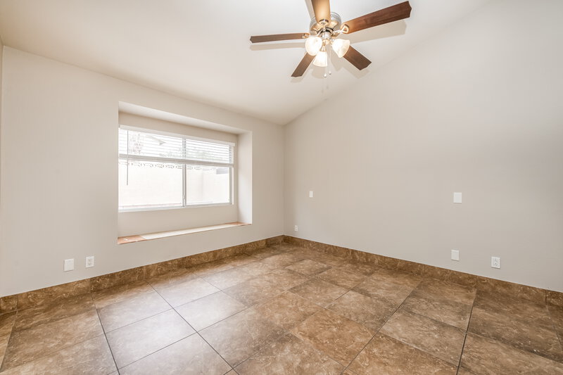 0/Mo, 1532 Helen Belle Dr Las Vegas, NV 89110 Main Bedroom View