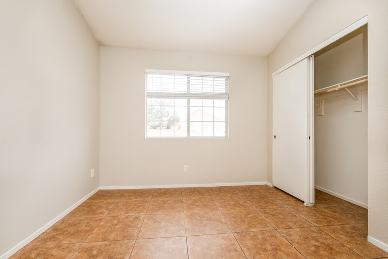 0/Mo, 1532 Helen Belle Dr Las Vegas, NV 89110 Bedroom View