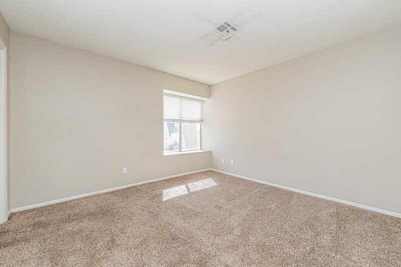 1,880/Mo, 4421 McBride Dr Las Vegas, NV 89108 Main Bedroom View