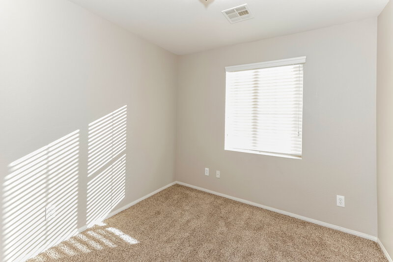 0/Mo, 10527 Peach Creek St Las Vegas, NV 89179 Misc View 11