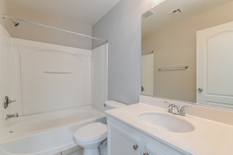 1,965/Mo, 1082 Paradise Coach Dr Henderson, NV 89002 Bathroom View