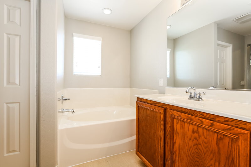 2,515/Mo, 8027 Maple Park St Las Vegas, NV 89131 Misc View 7
