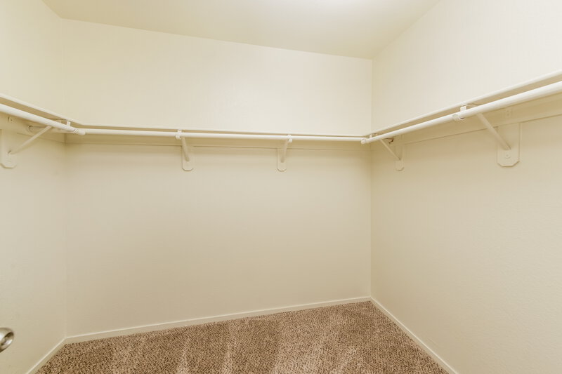 2,040/Mo, 8624 Majestic Pine Ave Las Vegas, NV 89143 Walk In Closet View