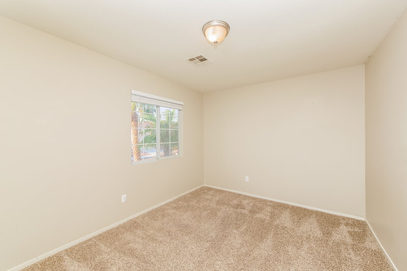 2,040/Mo, 8624 Majestic Pine Ave Las Vegas, NV 89143 Bedroom View