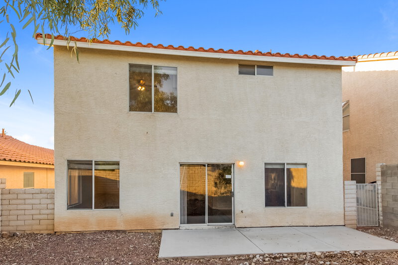 2,040/Mo, 8624 Majestic Pine Ave Las Vegas, NV 89143 Rear View