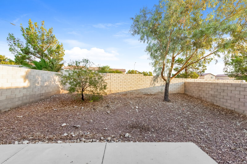 2,040/Mo, 8624 Majestic Pine Ave Las Vegas, NV 89143 Rear View 2