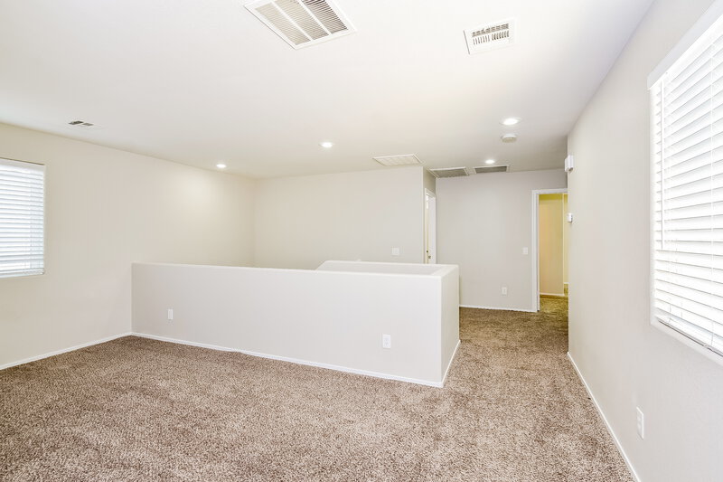 2,250/Mo, 7112 Mercurio Ave Las Vegas, NV 89131 Loft View