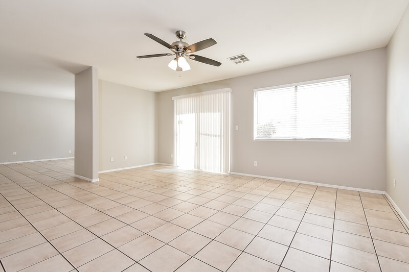 2,555/Mo, 3940 Camryn Holly St Las Vegas, NV 89129 Dining Room View