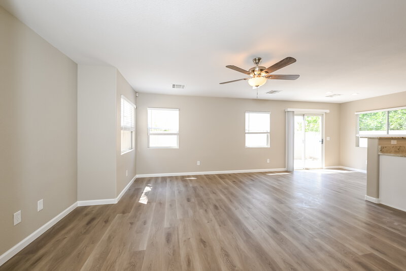 1,895/Mo, 10571 Alondra Peak St Las Vegas, NV 89183 Living Room View