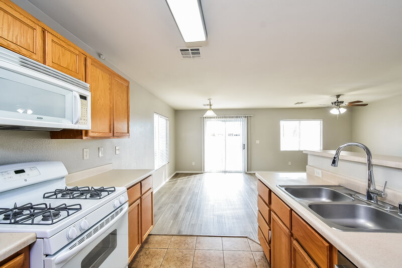 2,220/Mo, 1203 Emerald Stone Ave North Las Vegas, NV 89081 Kitchen View