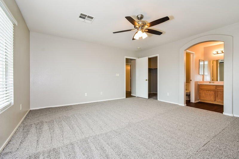2,220/Mo, 1203 Emerald Stone Ave North Las Vegas, NV 89081 Main Bedroom View 2