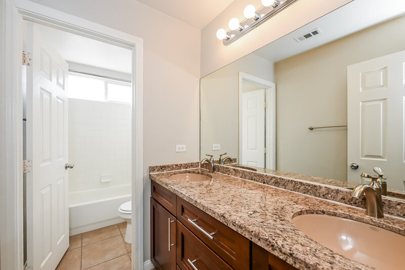 3,505/Mo, 311 Carolwood Dr Henderson, NV 89074 Bathroom View