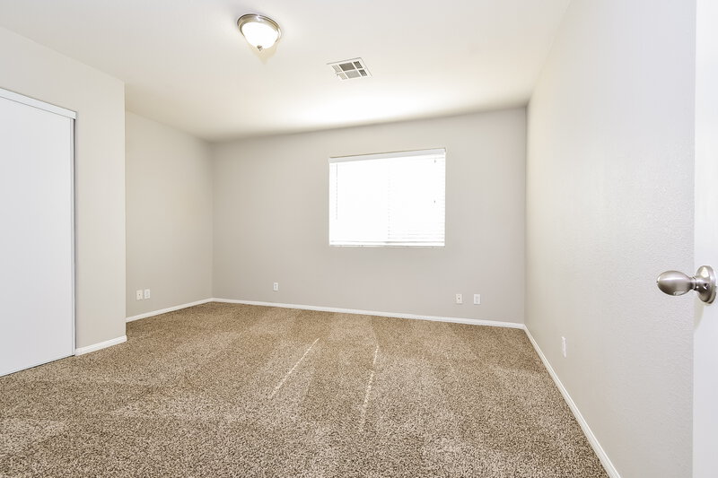 4,450/Mo, 6228 Morning Vista Dr Las Vegas, NV 89110 Bedroom View 2