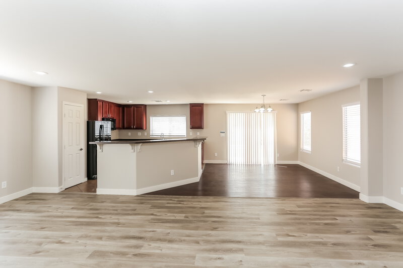 2,365/Mo, 7483 Edgecove Ct Las Vegas, NV 89139 Living Room View