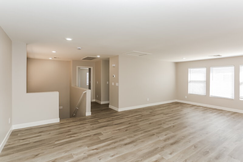 2,365/Mo, 7483 Edgecove Ct Las Vegas, NV 89139 Living Room View 2