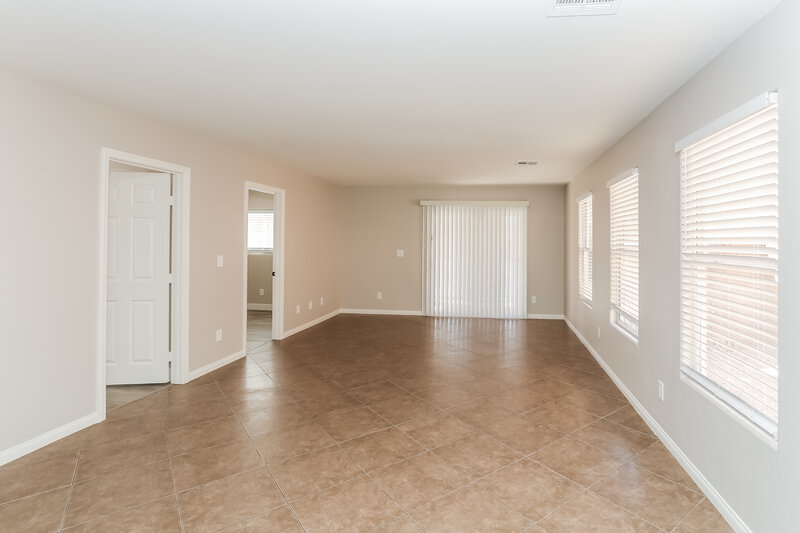 2,365/Mo, 7483 Edgecove Ct Las Vegas, NV 89139 Family Room View 2