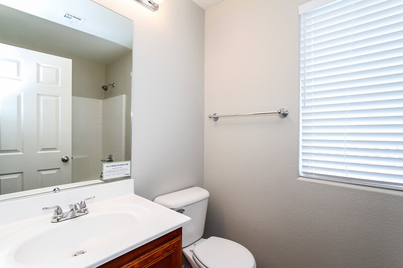 2,020/Mo, 7416 Emerald Glow St Las Vegas, NV 89123 Bathroom View